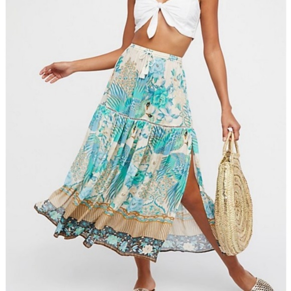 Spell Dresses & Skirts - Spell & The Gypsy Cloud Dancer Split Skirt NWOT